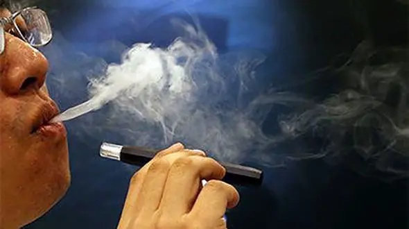 تاثیرات سوء سیگارهای الکترونیکی بر نوجوانان