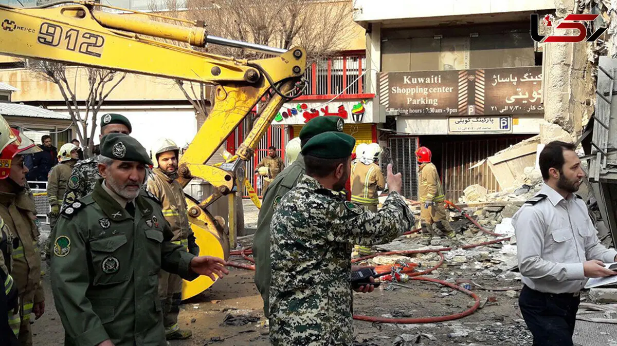 لودرهای نیروی زمینی ارتش در راه پلاسکو/ امدادرسانی نفرات نیروی زمینی در محل حادثه +تصاویر