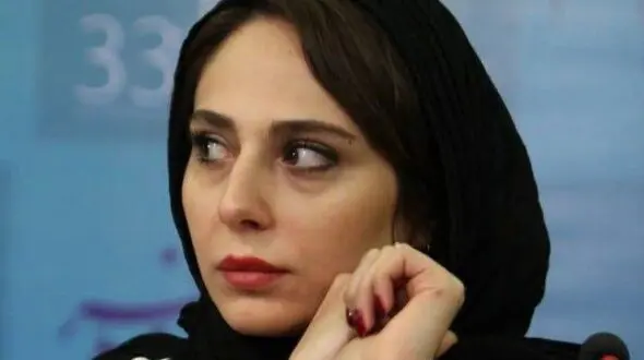 استایل جدید رعنا آزادی‌ور در جشن حافظ