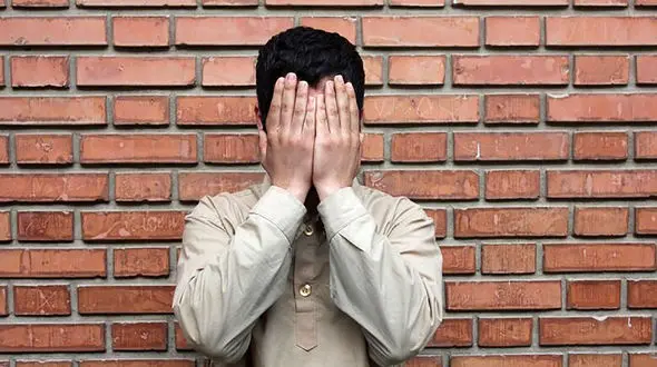 قتل فجیع زن تنها بخاطر یک مشت طلا / اولیای دم چرا قاتل بی رحم را بخشیدند؟