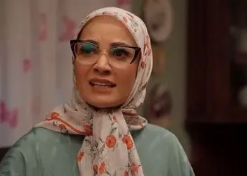 فیلم / سکانس خندان سریال پایتخت؛ آرزوی حشره و حیوان شدن فهیمه بعد از دیدن بهتاش/ فقط ببینید به سارای بیچاره چی میگه ...