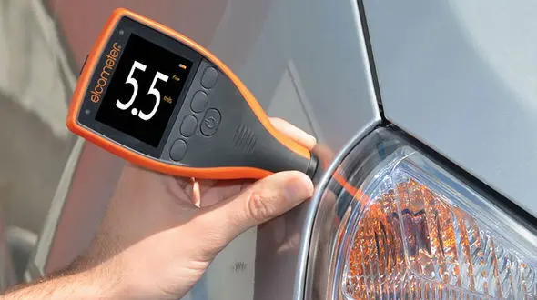 کلاهبرداری ماهرانه در مرکز تشخیص رنگ خودرو کرج / 4 مرد با شگردی خاص پولدار شدند