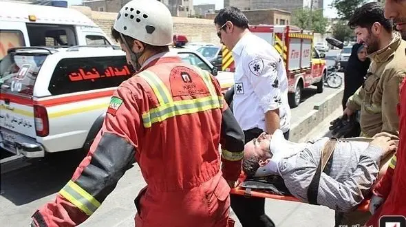  مصدومیت شدید مرد میانسال پس از سقوط به چاهک آسانسور + تصاویر 