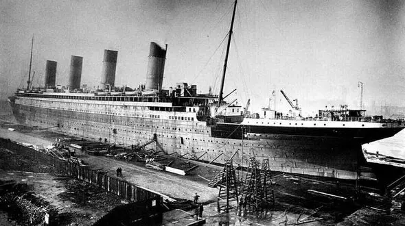 ساخت کشتی تایتانیک در سال 1911 میلادی+عکس