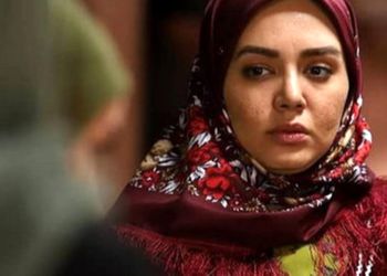 عکس زیبای شیرین سریال «نون خ» در دریا