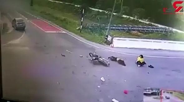 تصادف وحشتناک  کامیون  با موتورسیکلت + فیلم