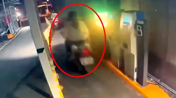 برخورد با راه بند برای زن حادثه ساز شد