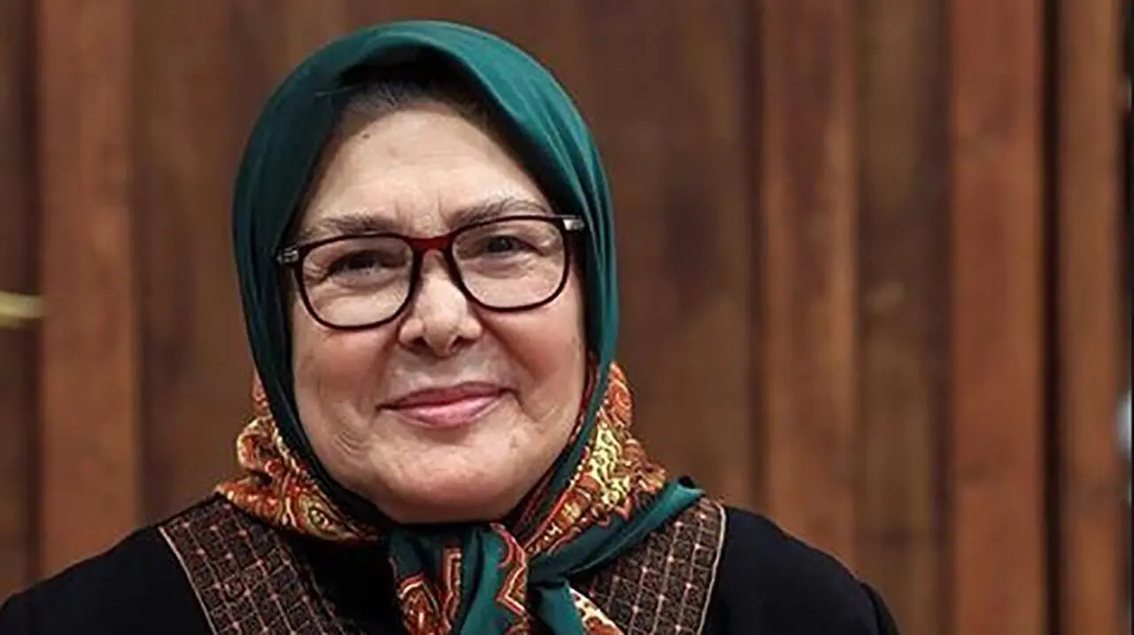 زیبایی خیره کننده خانم بازیگر در جوانی و قبل انقلاب ! + عکس های دیده نشده و بیوگرافی آفرین عبیسی