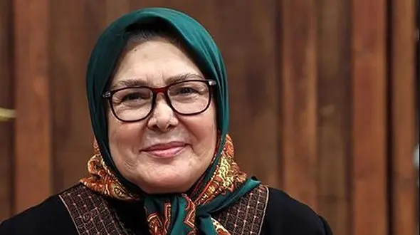 زیبایی خیره کننده خانم بازیگر در جوانی و قبل انقلاب ! + عکس های دیده نشده و بیوگرافی آفرین عبیسی