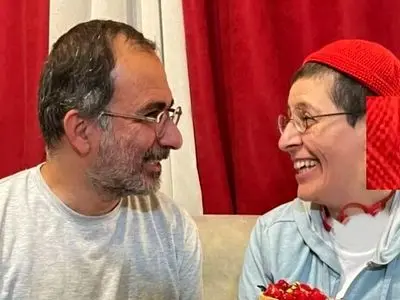 فیلم / سوسن پرور: 13 ساله دوست دختر این مرد مهربونم و رابطه محرمانه دارم ... صبر نکردم از من خواستگاری  کنه خودم ... / قبلا هم از یکی دیگه خواستگاری کردم ترسید .../ مرد زندگی خانم بازیگر را بشناسید ...