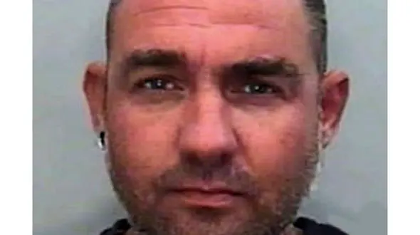 این مرد به جرم فروش اعضای بدن حیوانات دستگیر شد+ تصاویر تلخ