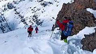 امدادرسانی به  ۳ کوهنورد گرفتار در ارتفاعات آتشگاه