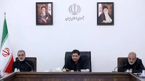افزایش تولید نفت کشور از ۳,۶ میلیون به ۴ میلیون بشکه در روز
