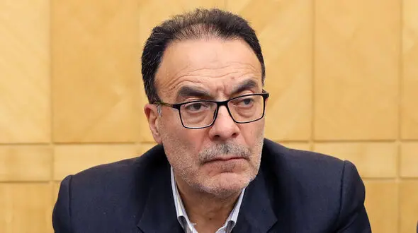 میزان تخلفات نانوایی ها نسبت به قبل از جنگ کمتر شده است / در تأمین نهاده های دامی، کالاهای استراتژیک و راهبردی هیچ کمبودی نداریم / برای ماه‌های طولانی ذخیره منابع داریم