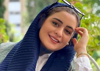 اُسکار ساده‌ترین و بدون تجملات‌ترین جشن تولد در بین بازیگران تعلق می ‌گیره به فاطیما بهارمست +عکس/ کیک ساده روی چارپایه پلاستیکی با سر و وضع آشفته خانم بازیگر