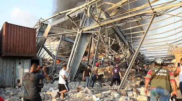 2 فیلم از نزدیکترین نما و فیلم هوایی از انفجار بیروت / فاجعه باورنکردنی