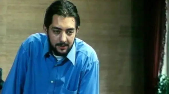 منتشر شد / نماهنگ "باید از عشق نگاه تو" با بازی هدیه تهرانی و صدای آرون افشار + فیلم 