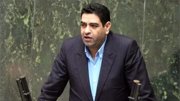 حقوق کارگران در سال آینده چقدر باید افزایش یابد؟ / مجلسی ها چه گفتند؟