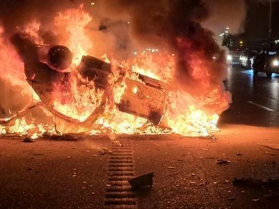 کشف اجساد سوخته  زن و مرد تهرانی در ماشین آتشین / قتل یا حادثه ؟!