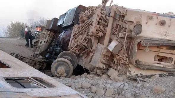 لیست اسامی مصدومان واژگونی قطار یزد در بیمارستان طبس + عکس