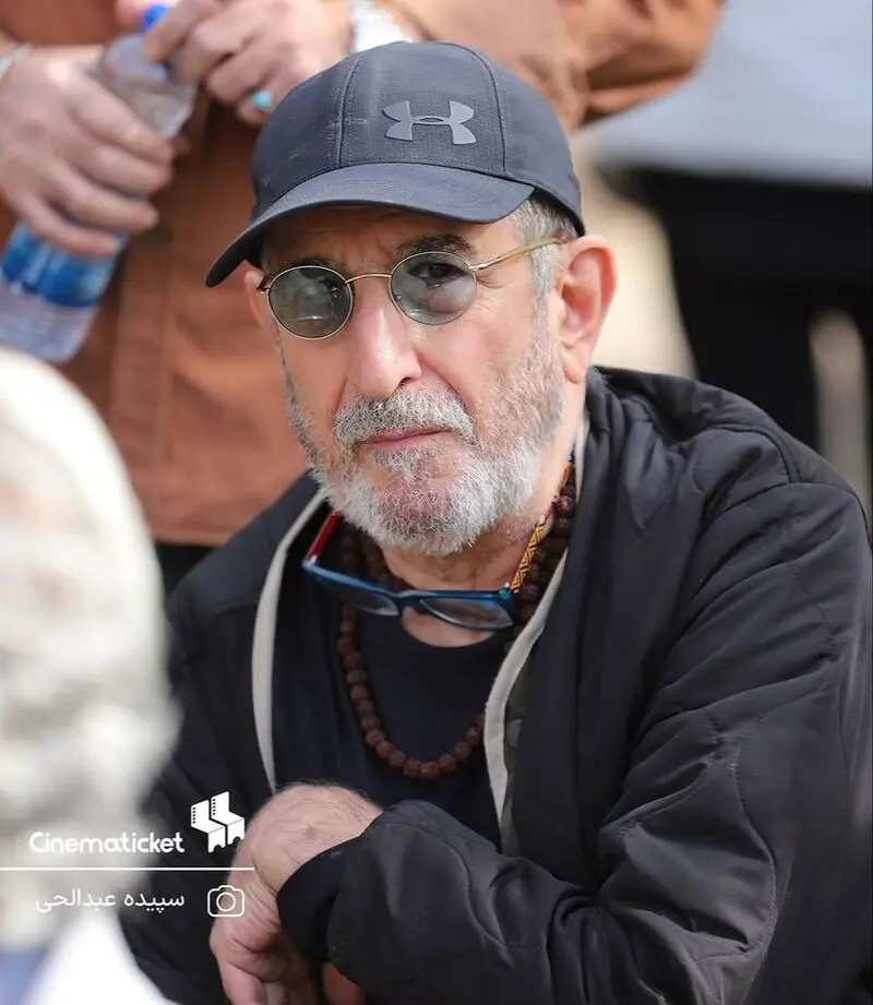 فرهاد آئیش