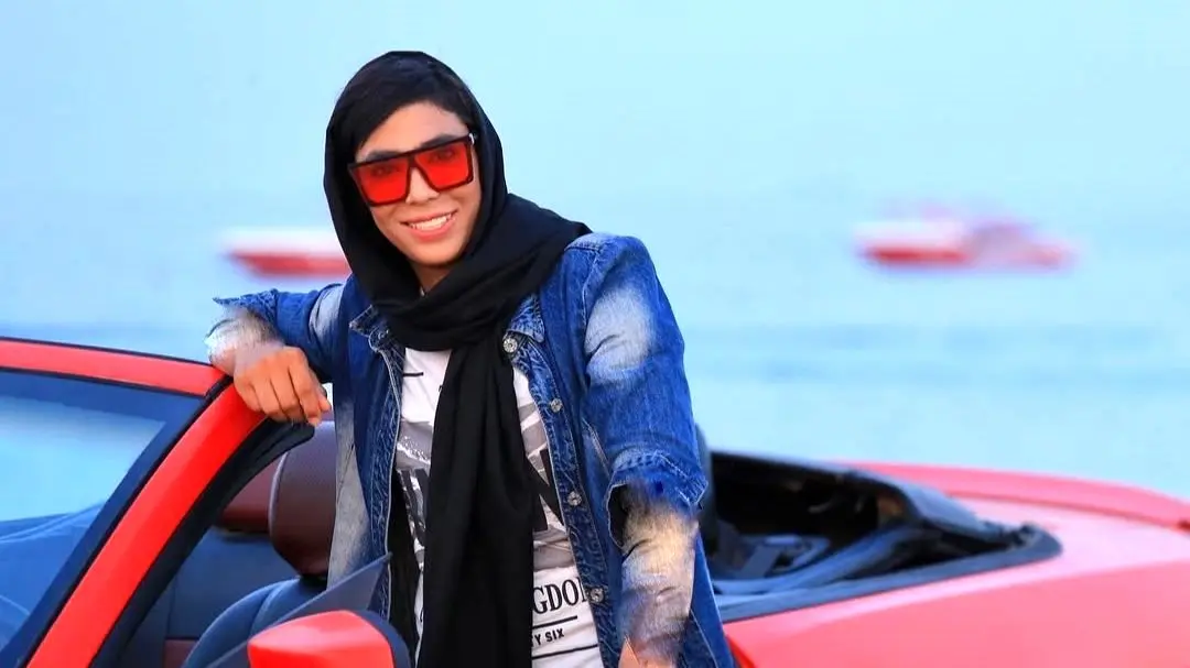 سهیلا منصوریان قهرمان ووشوکار، هشتک پُز نیست سبک زندگیمه رو اینجوری معنی کرد:نمونه بارز زن جسور و شجاع ایرانی