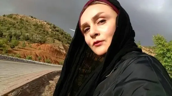 تغییر چهره  رقیه شاد خواه، آق‌ننه سریال آنام بدون گریم / خانم بازیگر خارج از سریال یه چیز دیگه اس!