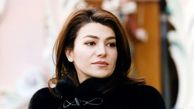 عکس سفر به ایام قدیم / حال و روز بد و قیافه مبهوت فرح پهلوی بعد خودکشی لیلا /  سال 1380