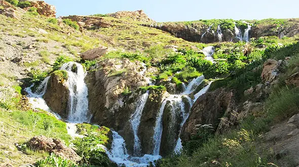 گشت و گذار در مازندران و زیبایی آبشار قو + فیلم