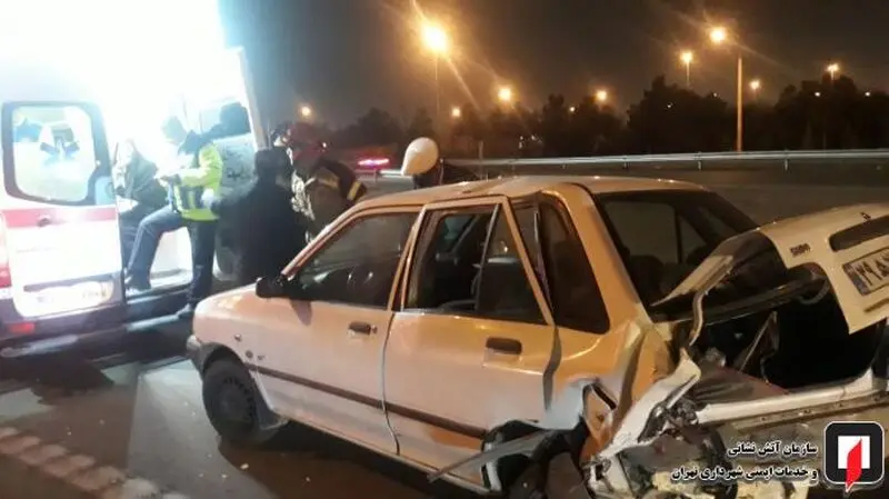 مجروح شدن خانم باردار در سانحه رانندگی
