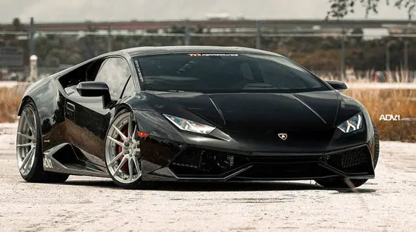 نسل جدید لامبورگینی بدون سپر عقب!