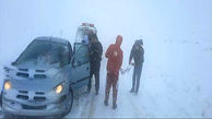 رهاسازی ۴۰۵ خودروی گرفتار در برف با کمک هلال احمر لرستان