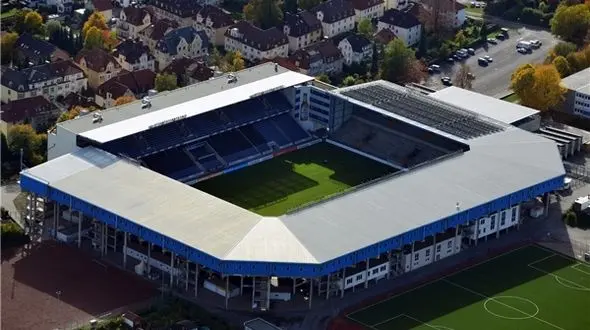 ورزشگاه «شوکو آر‌ه‌نا» برای ایرانی‌ها غریبه نیست/ استادیوم ۲۶ هزار نفره پذیرای هواداران پرسپولیس و استقلال است