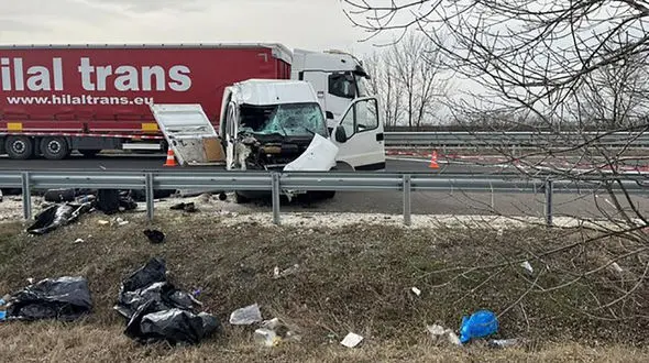 تصادف مرگبار خودروی قاچاقچیان انسان در بلغارستان