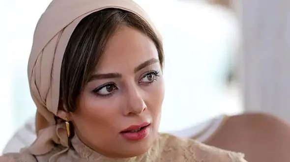 یکتا ناصر با مانتو مزونی طرح اصیل اسلیمی ایرانی؛ هنر و سلیقه بی‌نظیر یک بانوی بازیگر!