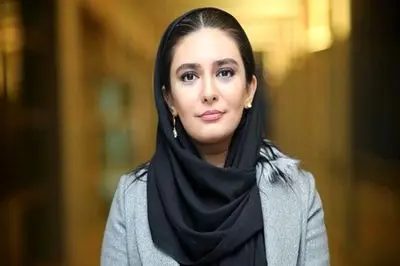 شباهت جالب لیندا کیانی بازیگر فیلم منصور و خواهرش مورد توجه کاربران شد