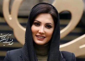 تیپ شیک سمیرا حسینی با چهره جدید و متفاوت در دورهمی دوستانه اش / چقدر هرسه زیبا و جذابن!