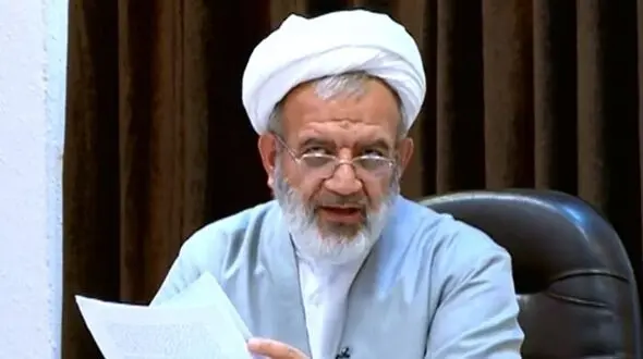 آیت الله عابدینی: سگ پاک است/ منتقدین می‌گویند تو به دنبال تایید «سگ‌بازها» هستی