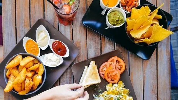 خوراکی هایی که سیری کاذب می دهند