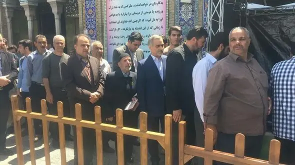 حسین فریدون (برادر دکتر حسن روحانی) در انتخابات ریاست جمهوری 96 شرکت کرد