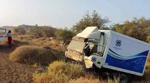 واژگونی مرگبار کامیونت ایسوز در جاده نیشابور