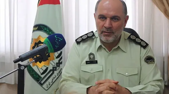 سارق سابقه‌دار شاهرود در تور پلیس گرفتار شد/ اعتراف به 25 فقره سرقت و کشف وانت مسروقه