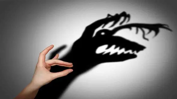 انسان بیشتر از چه چیزهایی می ترسد؟