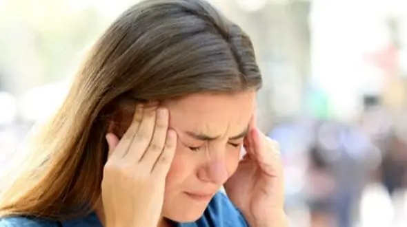 تشخیص نوع سردرد بر اساس علائم: راهنمای علمی همراه با اینفوگرافیک