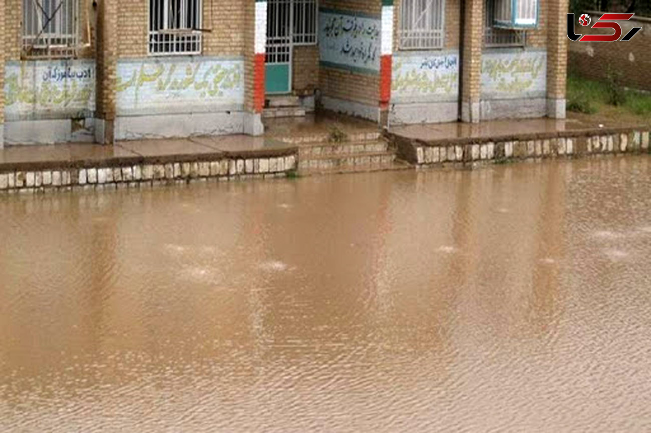 سیل 40 مدرسه رودبار را خراب کرد