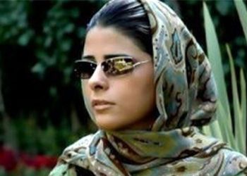 فیلم/ مریم حیدرزاده با این دکلمه زیبای خود روح آدم را به دنیای عاشقان می‎برد؛ ای کاش زندگی همینطور بود / من میگم خوابت رو دیدم، من میگم که غرق دردم ...