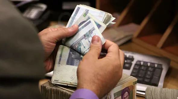 قانون جدید وام بانکی از راه رسید؛ چه کسانی دیگر نمی‌ توانند وام جدید بگیرند؟