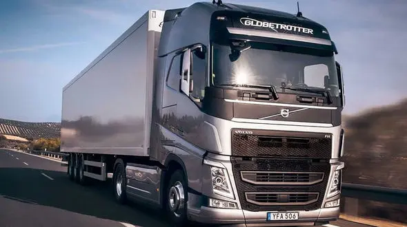 پایان جولان رانندگی 4 پسر زیر 15 سال با خودروهای سنگین در یزد