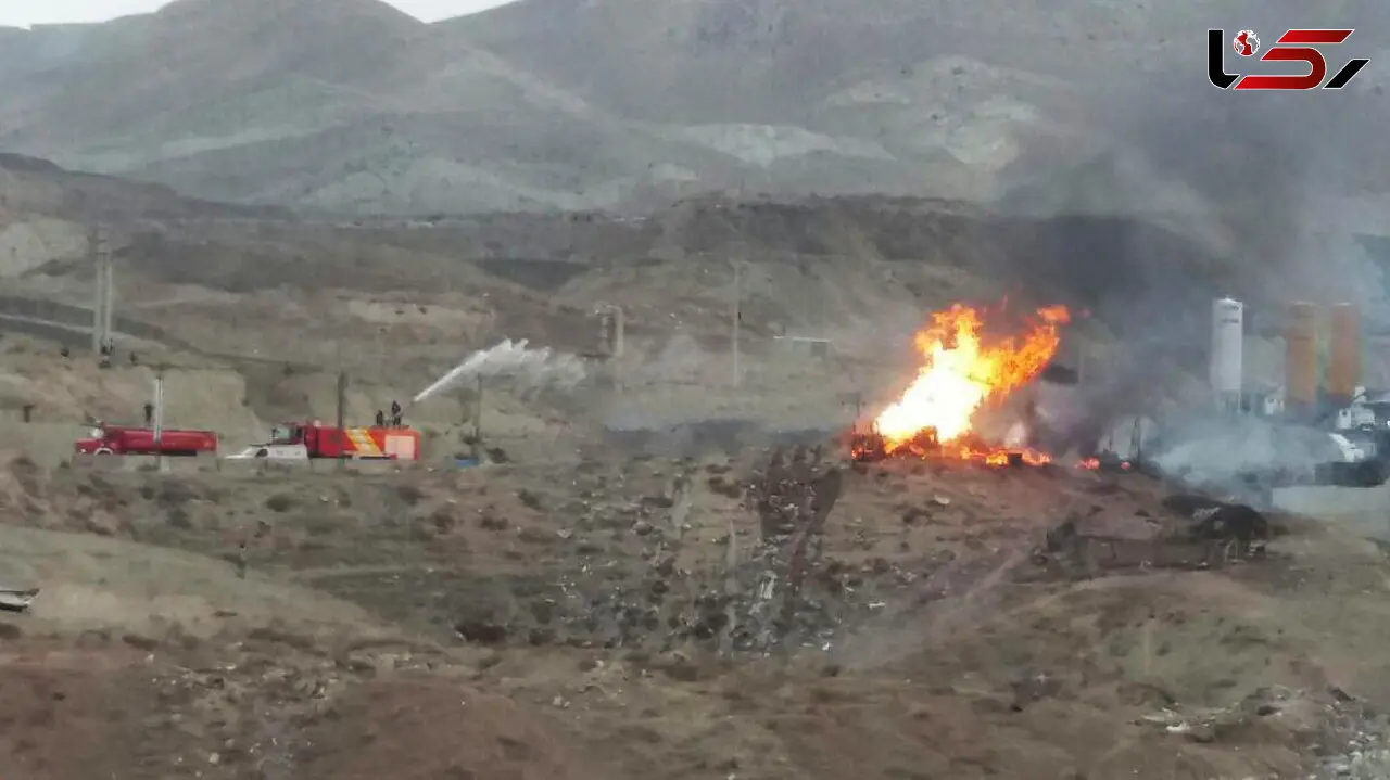 آتش سوزی  انبار کپسول گاز  جاده تهران_ رودهن  را بست + عکس 