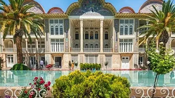     جاودانگی طبیعت از باغ ارم تا دریاچه صورتی شیراز